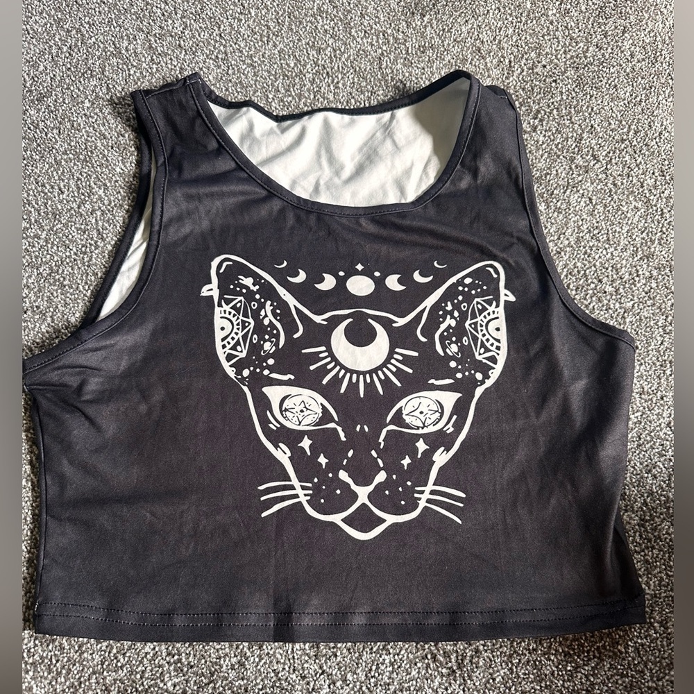 Geometric Tattoo Inspired Sphinx Cat Cropped Tank Top Size Medium